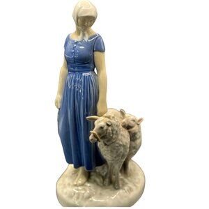 Bing & Grøndahl Danish Porcelain Figurine Young Shepherdess Lamb Axel Locker 201